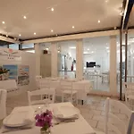 Rivabella 3* Davoli
