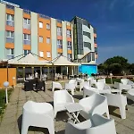 Hotel Rivabella Davoli