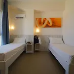 Hotel Rivabella Davoli