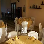 Rivabella Hotel Davoli