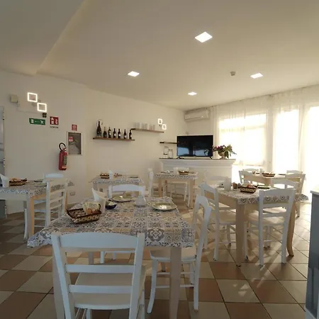 Rivabella Hotel 3*