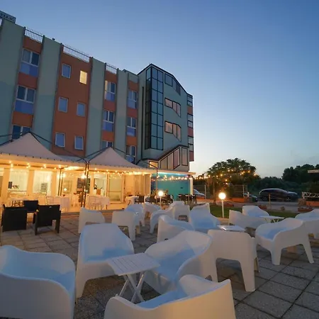 Hotel Rivabella 3*