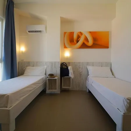 Hotel Rivabella Davoli