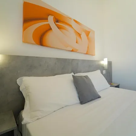 Rivabella Szálloda Davoli