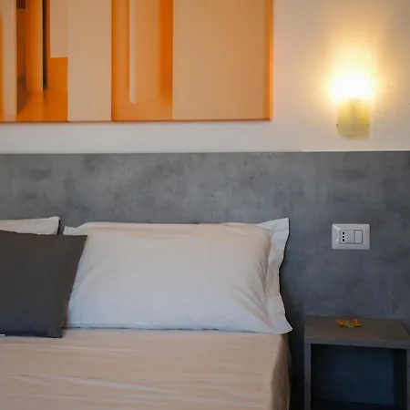 Rivabella Hotel Davoli