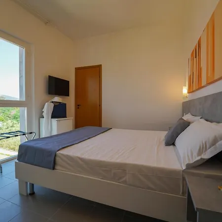 Rivabella Szálloda 3*