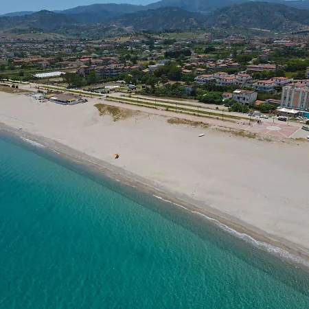 Rivabella Hotel Davoli