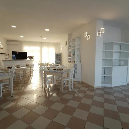 Rivabella Szálloda 3*