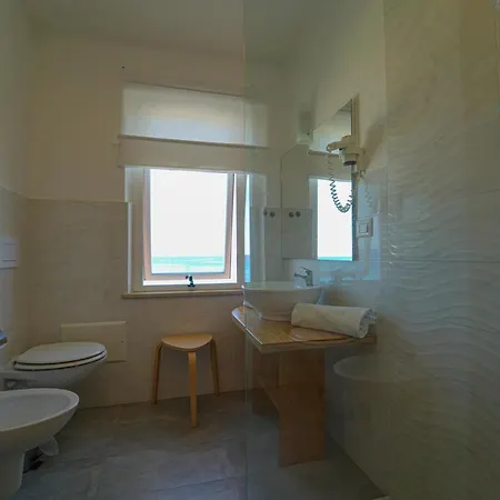 Rivabella 3* Davoli